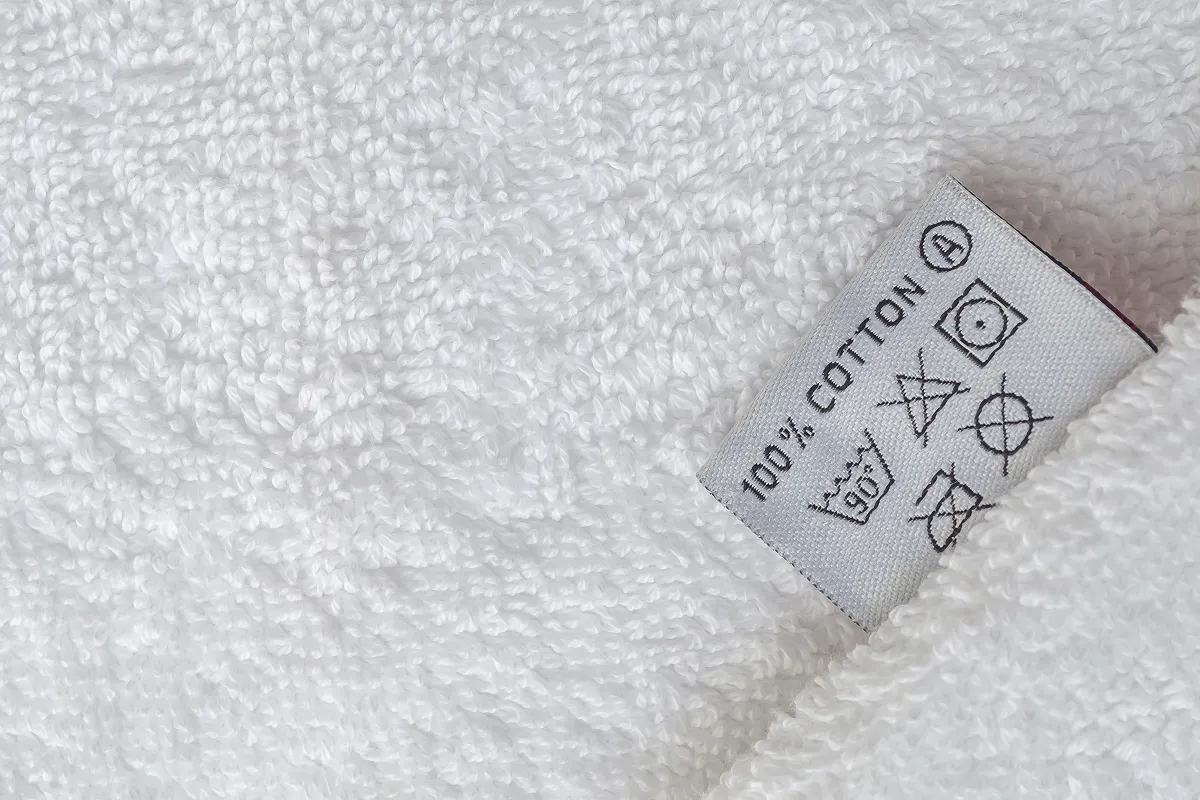 ป้าย care คืออะไร รวมลิสข้อมูลที่ต้องมีและความสำคัญที่ร้านเสื้อผ้าห้ามมองข้าม